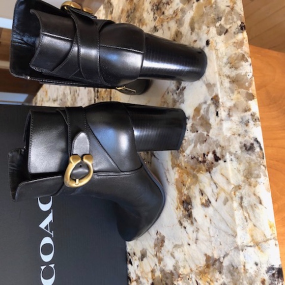 COACH ANKLE BOOTS - Picture 2 of 3